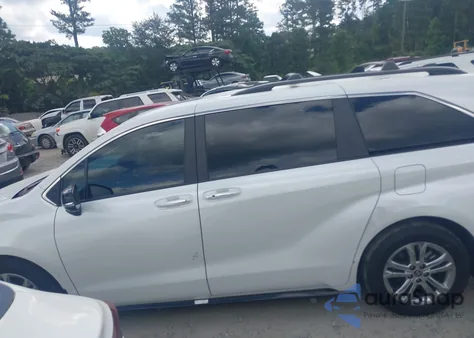 2023 Toyota Sienna 25Th Anniversary Edition из США, поврежденный, VIN 5TDCSKFC7PS081994